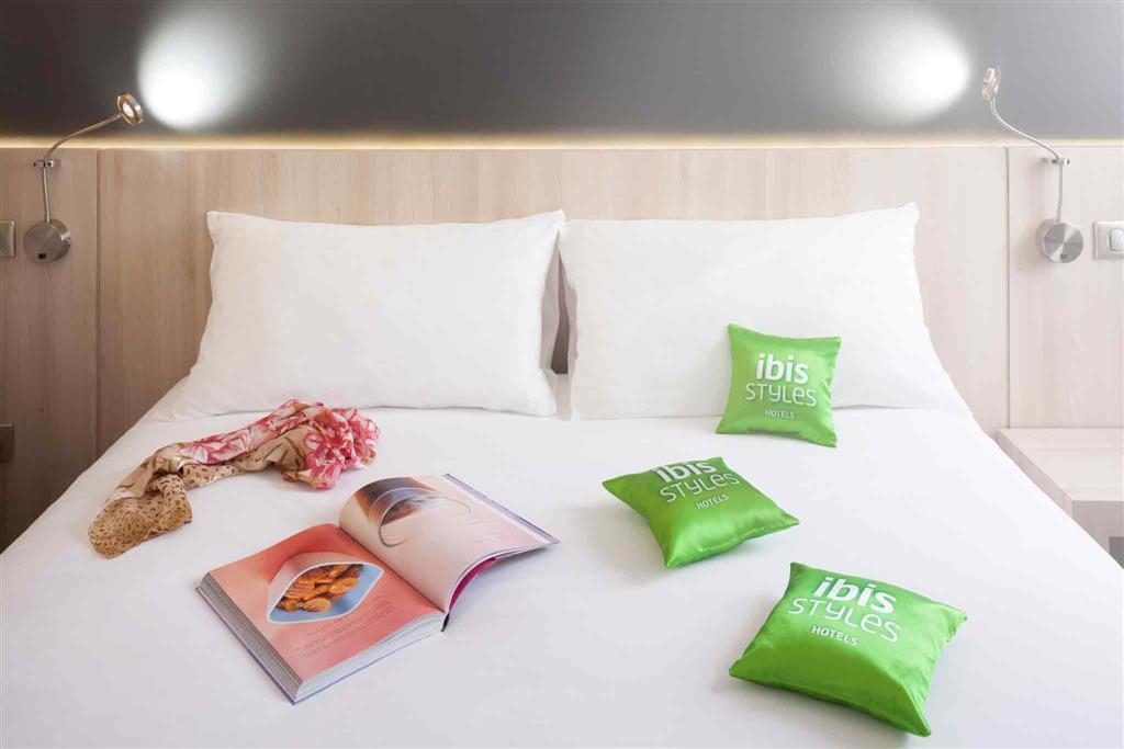 Ibis Styles Reims Centre Hotel Exterior photo