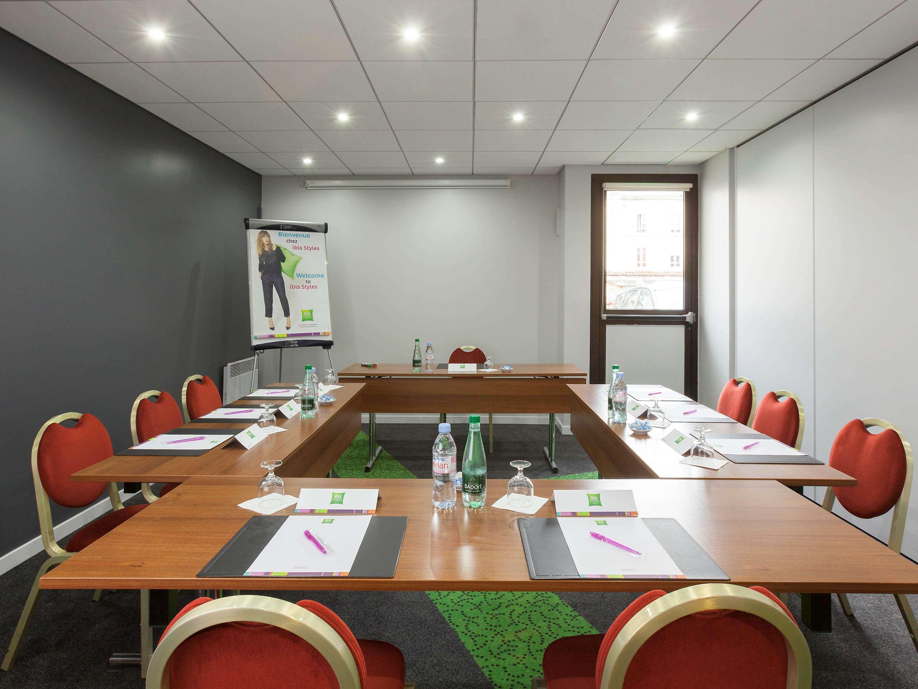 Ibis Styles Reims Centre Hotel Exterior photo